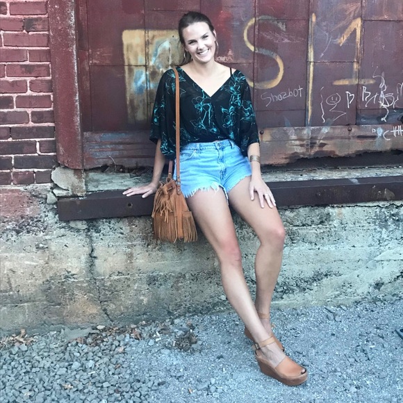 Meet your Posher, Katherine - Picture 1 of 1